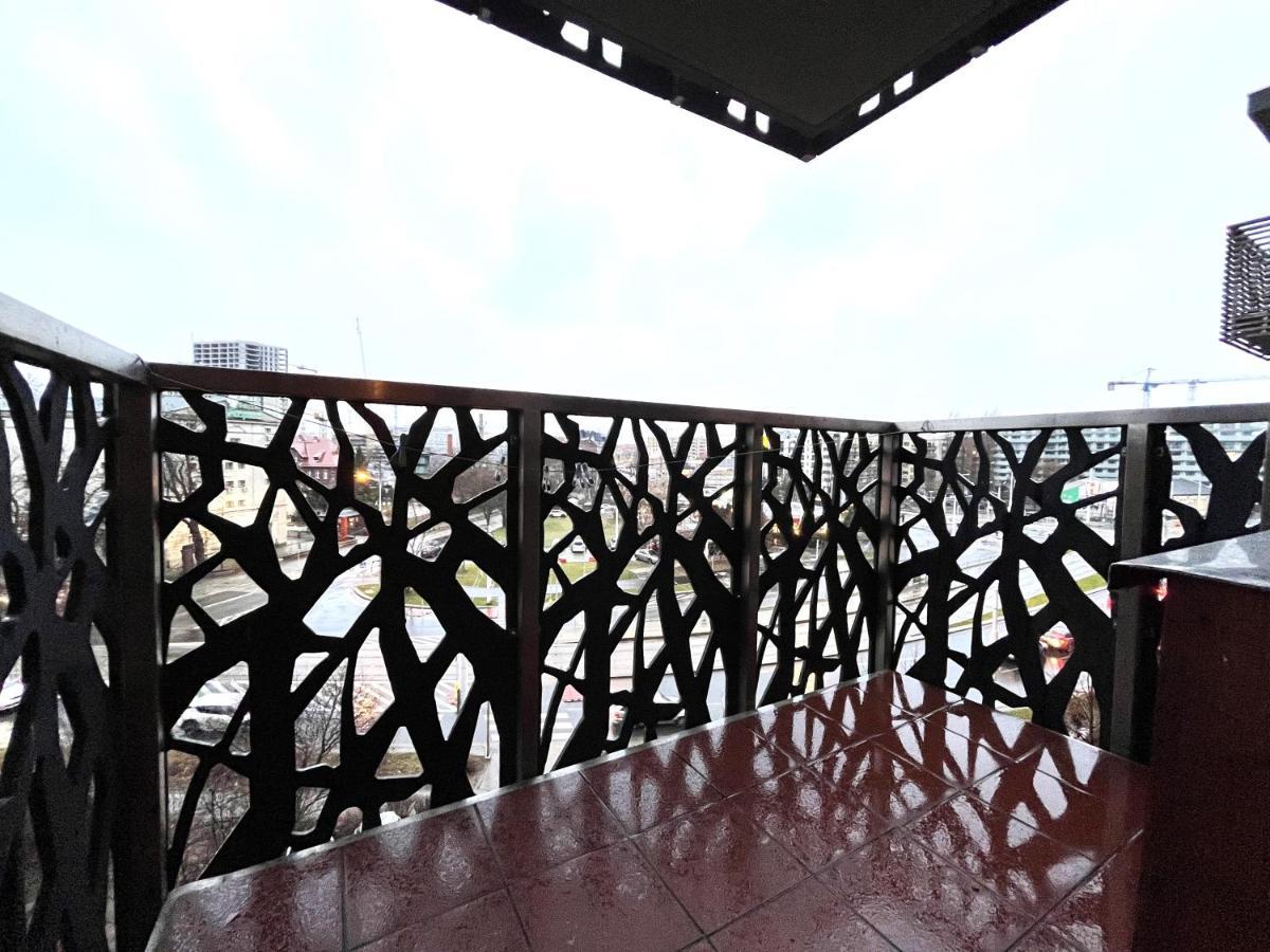 Jagielly Apartment ~ Self Check-In 24H ~ Parking & Lift Wrocław Exteriör bild